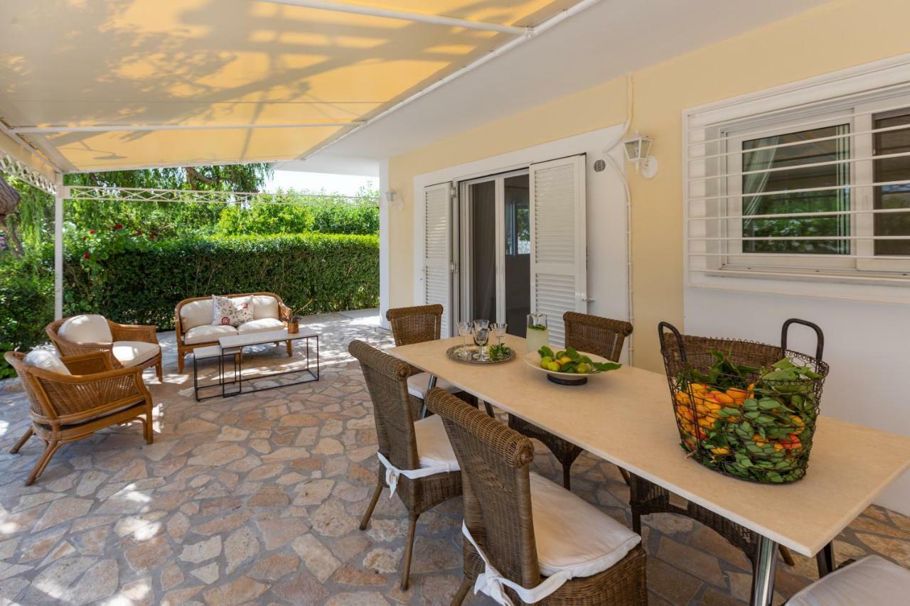 Villa Pelagia Свороната Екстериор снимка